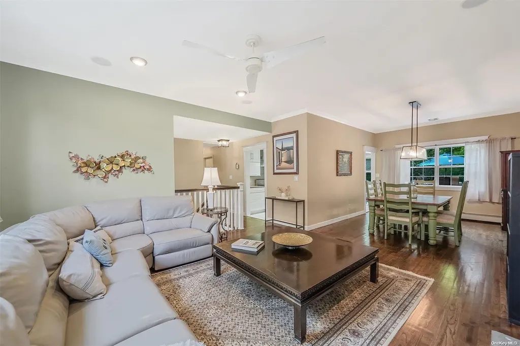 56 Chardonnay Drive Coram NY 11727