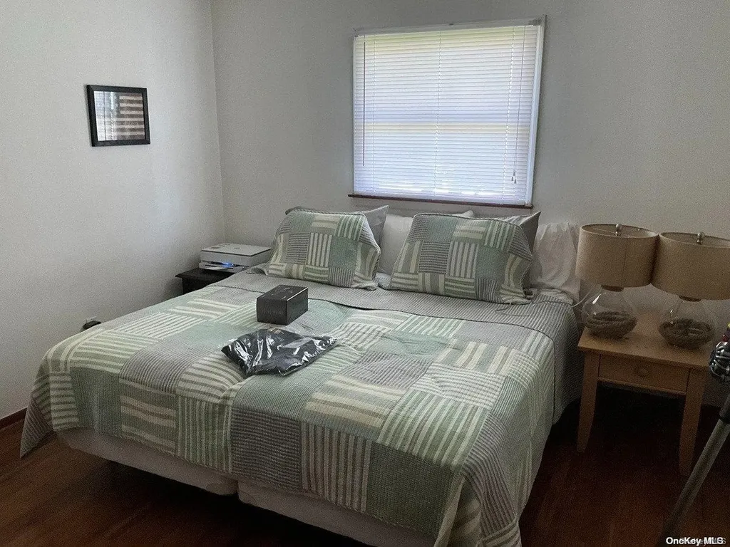 106 Spruce Avenue Bethpage NY 11714