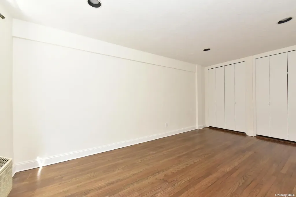 30 Stoner Avenue Great Neck NY 11021