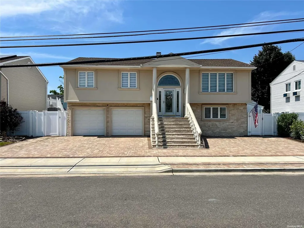 3664 Carrel Boulevard Oceanside NY 11572