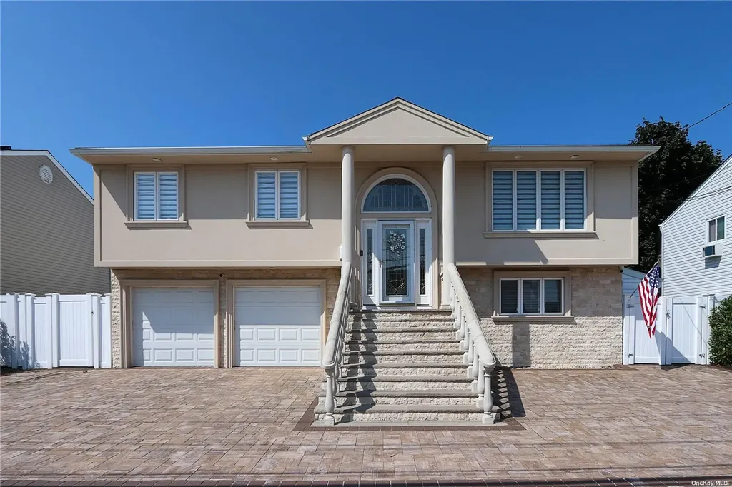 3664 Carrel Boulevard Oceanside NY 11572