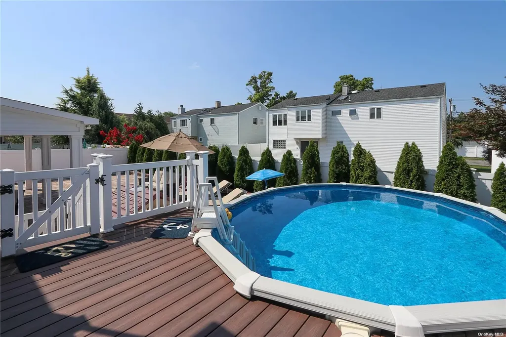 3664 Carrel Boulevard Oceanside NY 11572