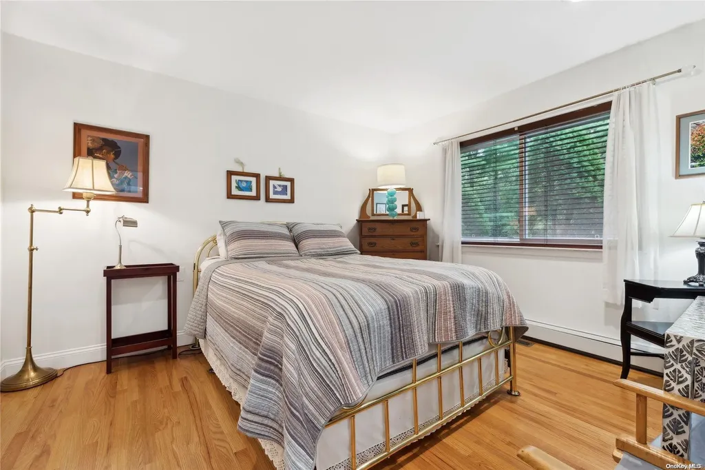 18 North Quarter Road Westhampton NY 11977