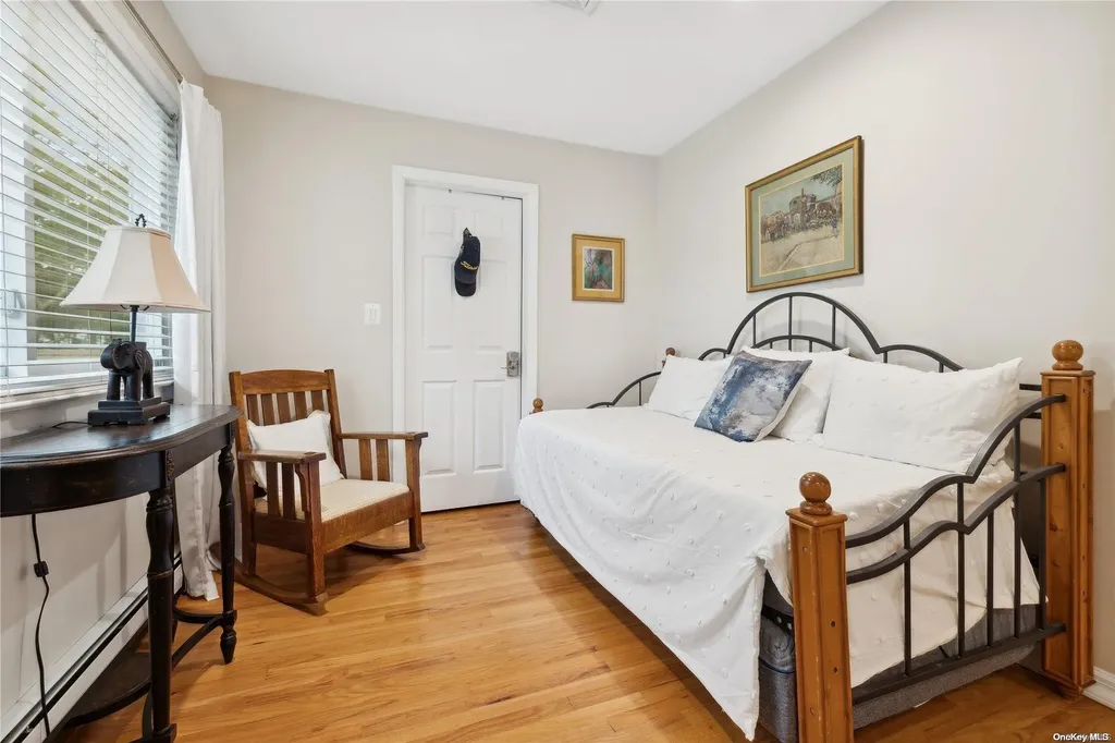 18 North Quarter Road Westhampton NY 11977