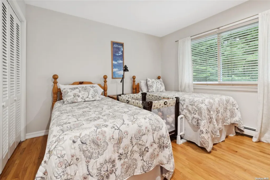 18 North Quarter Road Westhampton NY 11977