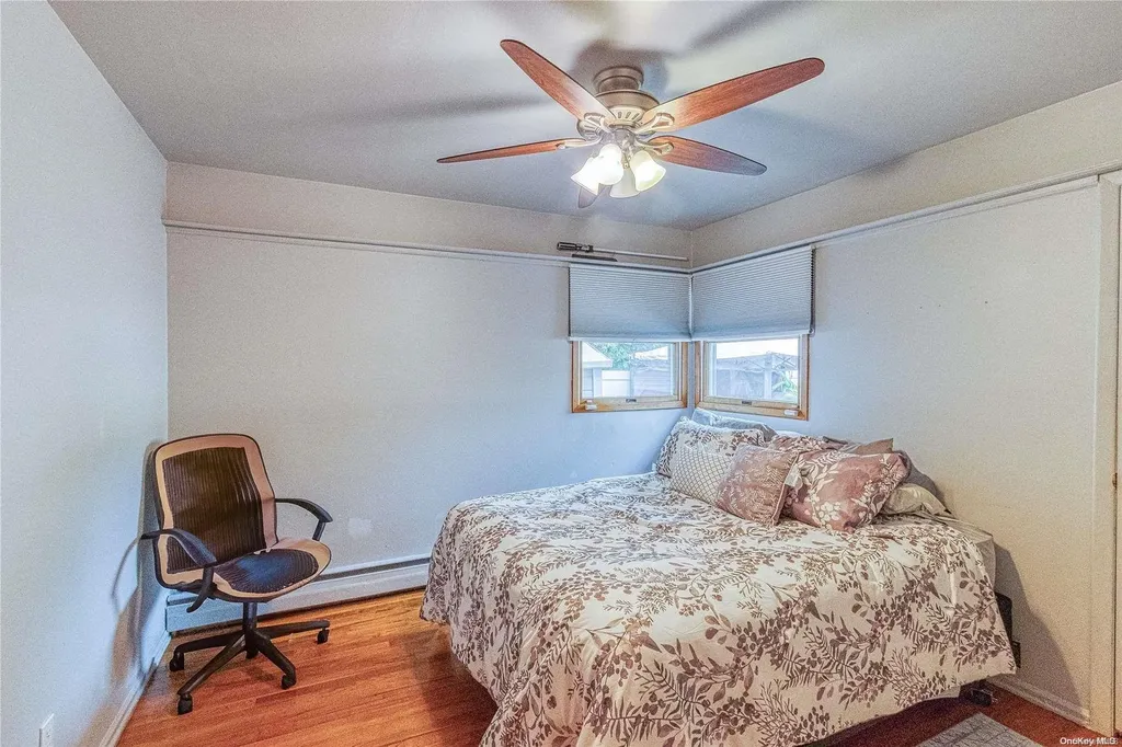 71 Independence Avenue Babylon NY 11702
