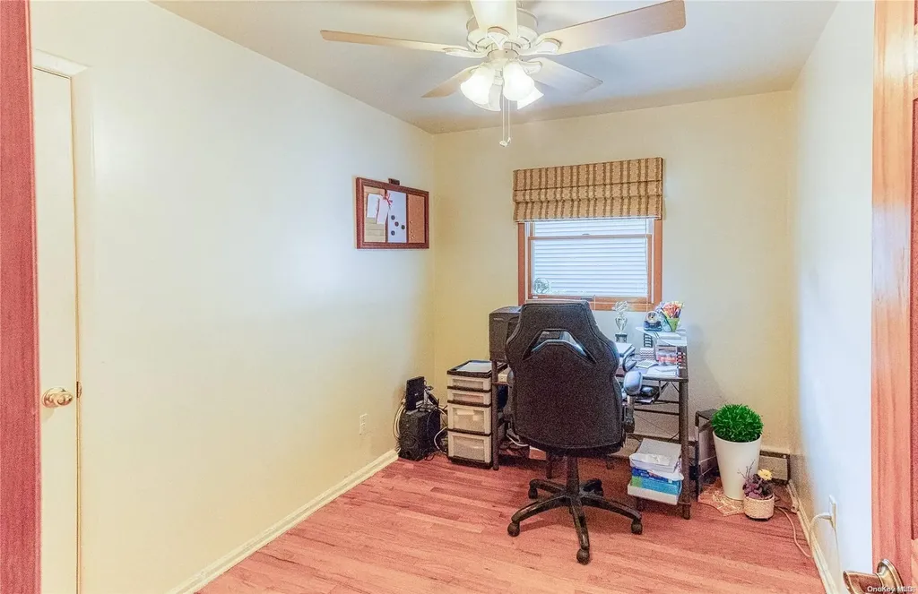 71 Independence Avenue Babylon NY 11702