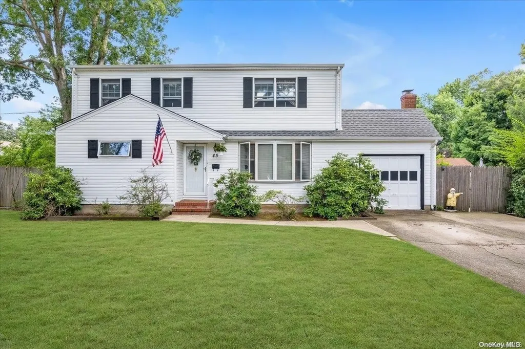45 Huron Drive Bay Shore NY 11706