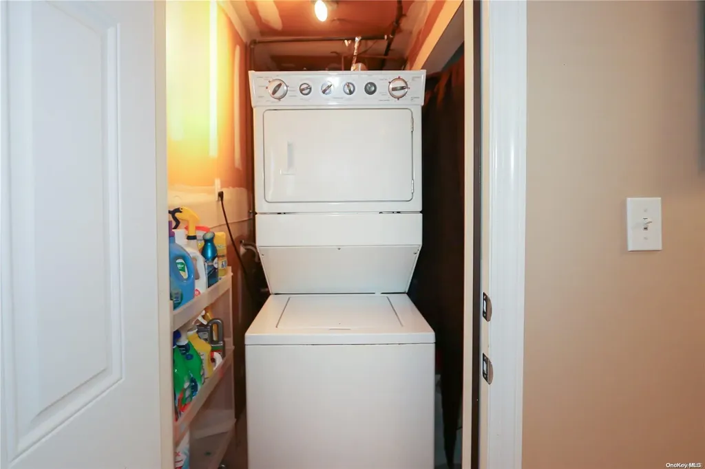 62 Illinois Avenue Long Beach NY 11561