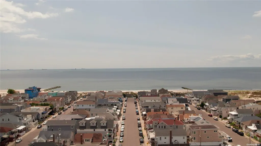 62 Illinois Avenue Long Beach NY 11561