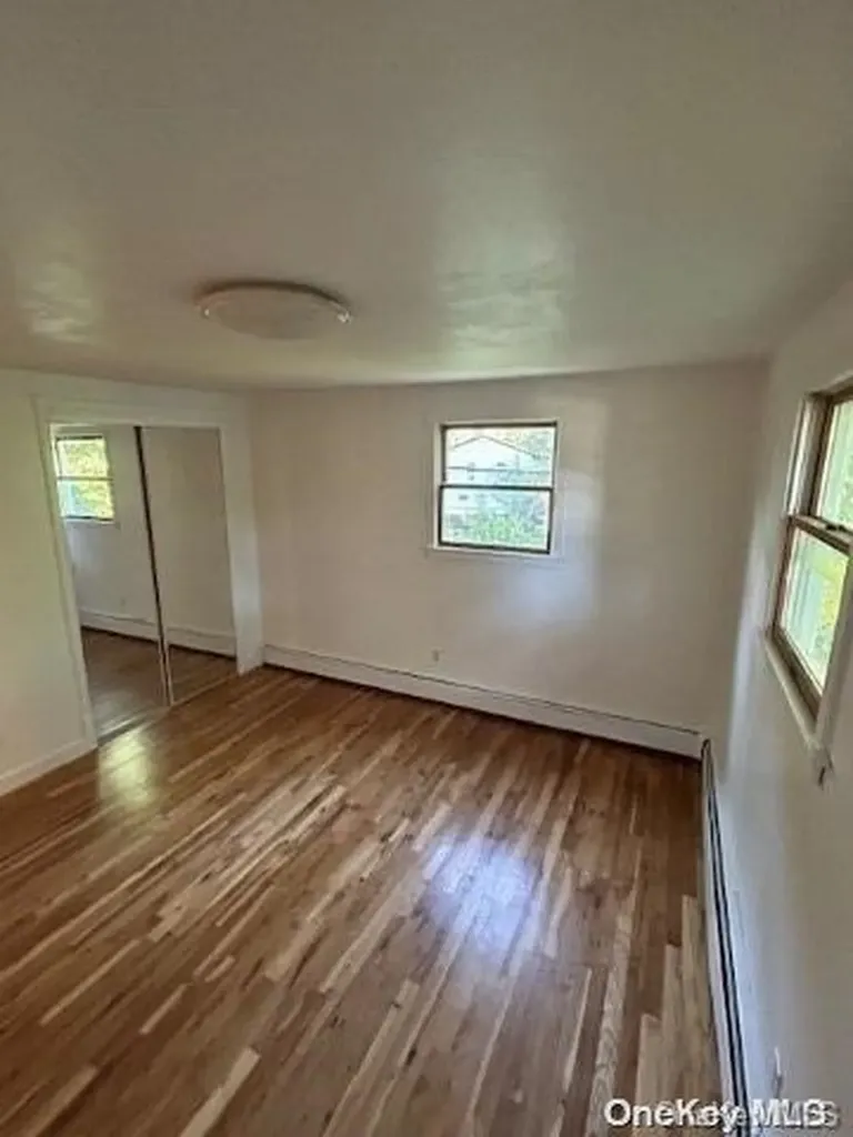 151 Fillmore Avenue Deer Park NY 11729