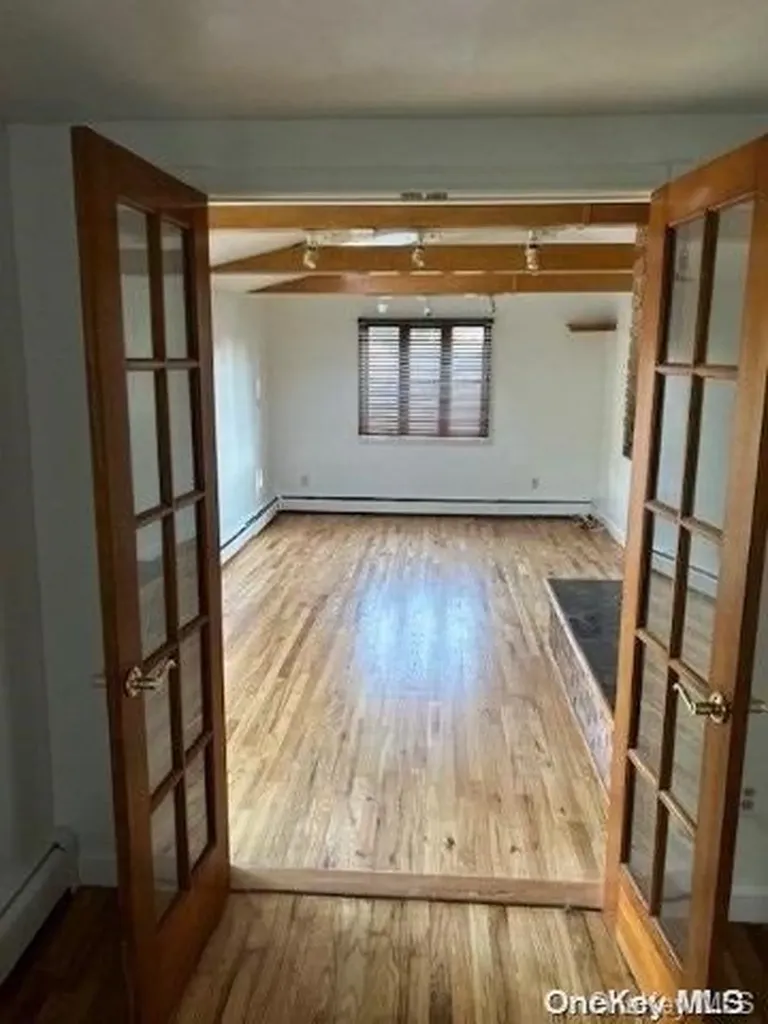 151 Fillmore Avenue Deer Park NY 11729