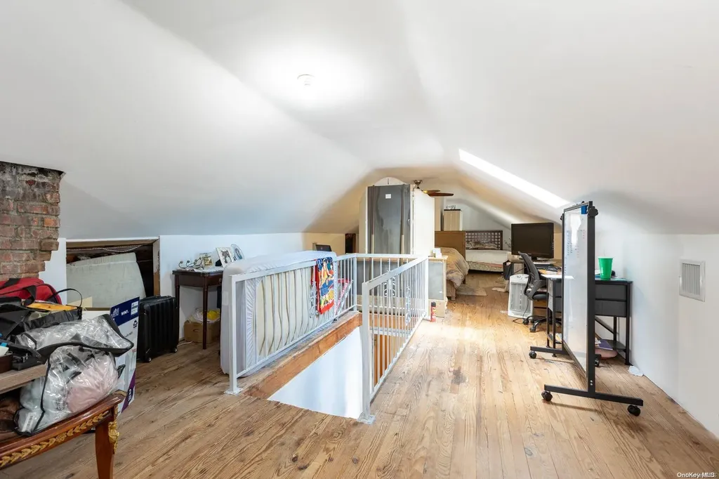 149 3rd Avenue Brentwood NY 11717