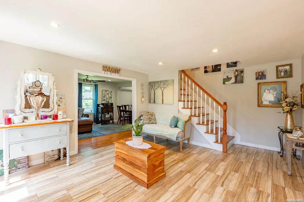 149 3rd Avenue Brentwood NY 11717