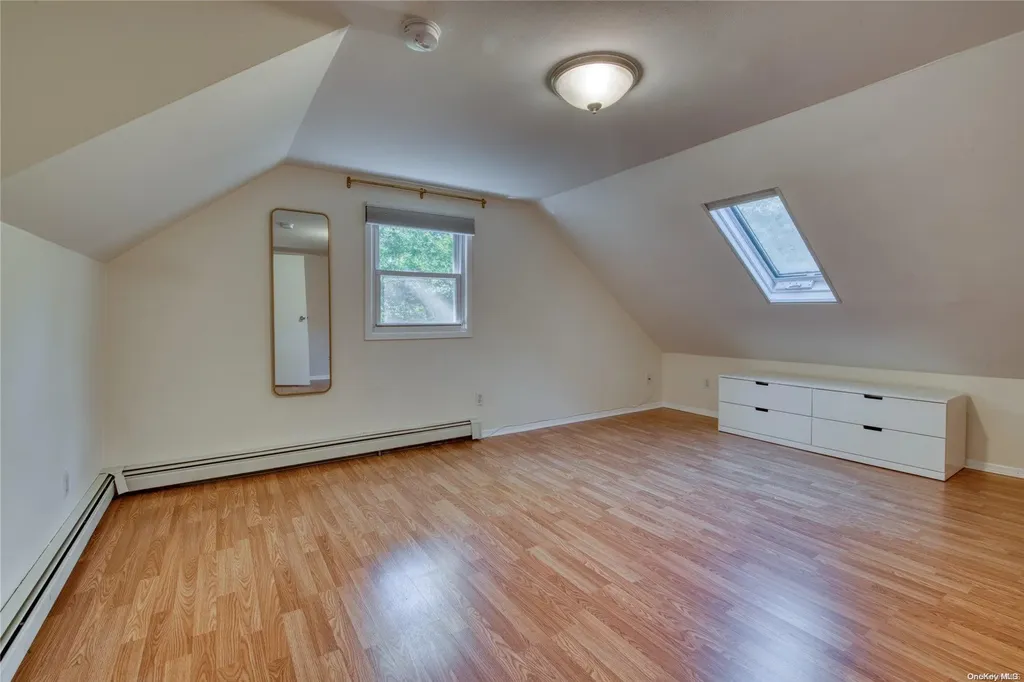 32 Summit Boulevard Westhampton NY 11977