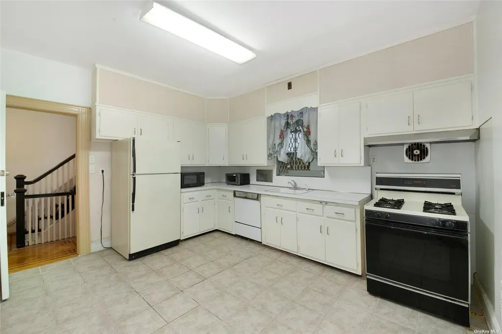 622 Ocean Avenue Brooklyn NY 11226