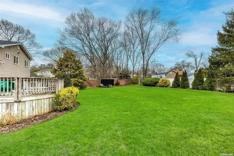 131 Greenhaven Drive Port Jefferson Station NY 11776