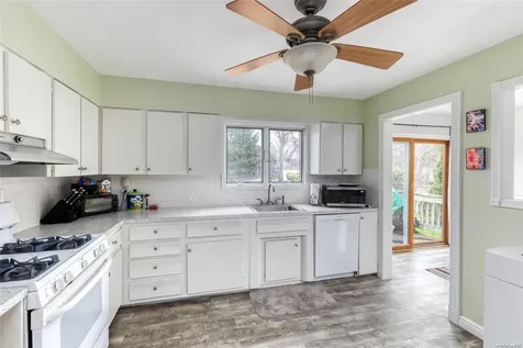 131 Greenhaven Drive Port Jefferson Station NY 11776