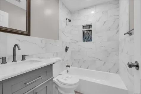 19 Bellview Avenue Brookhaven NY 11719