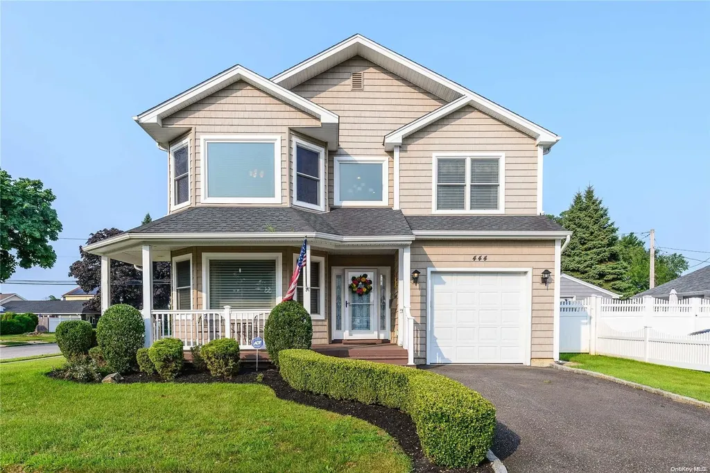 444 Argyle Road East Meadow NY 11554