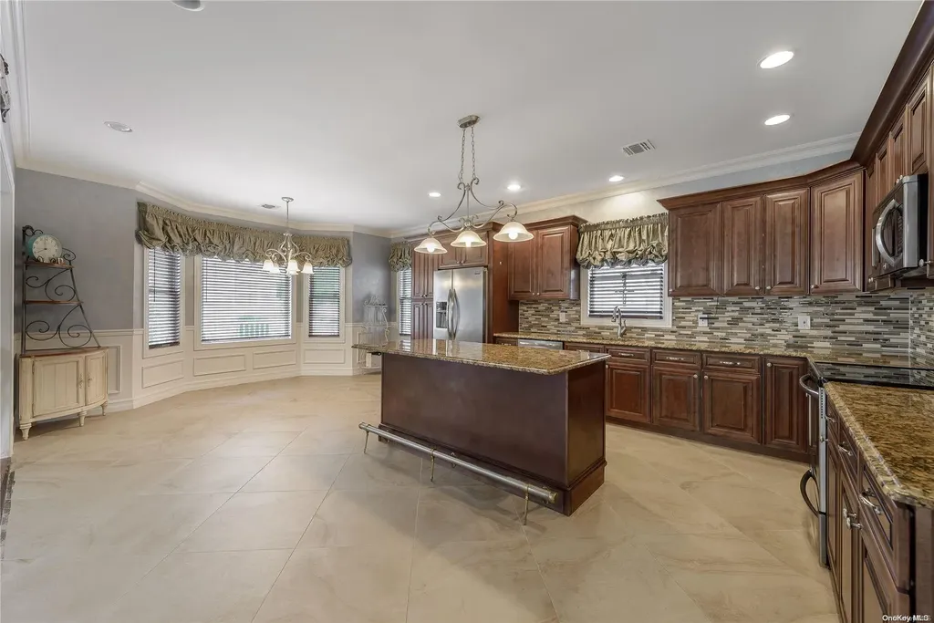 444 Argyle Road East Meadow NY 11554