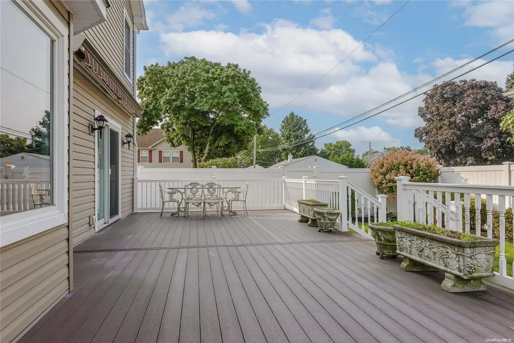 444 Argyle Road East Meadow NY 11554