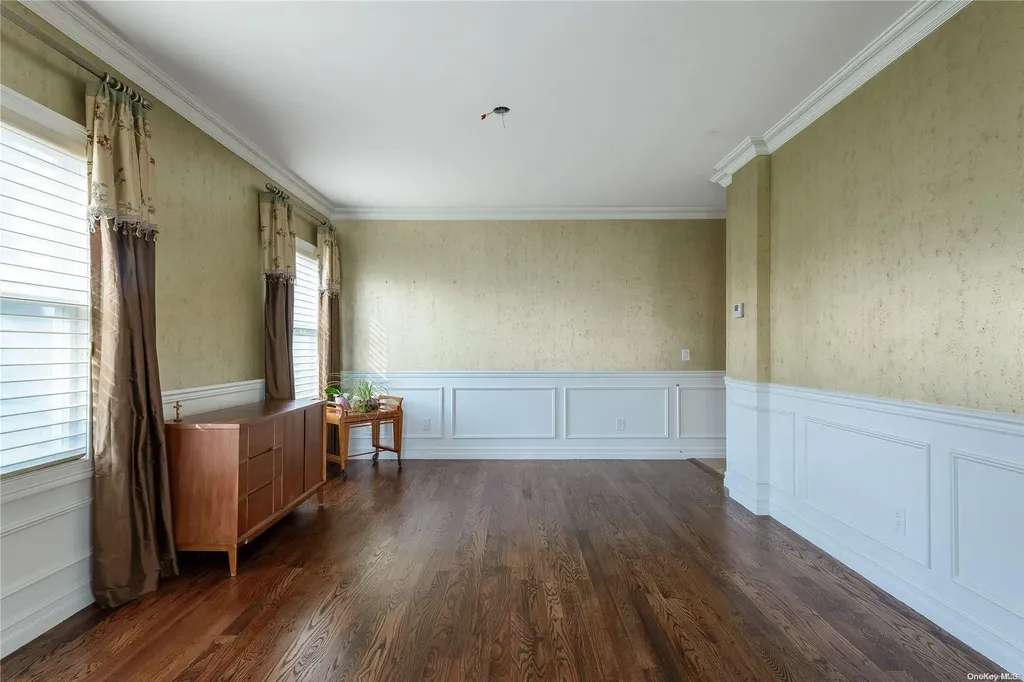 444 Argyle Road East Meadow NY 11554