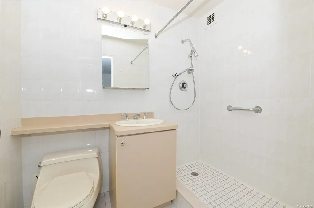 110-11 Queens Boulevard Forest Hills NY 11375
