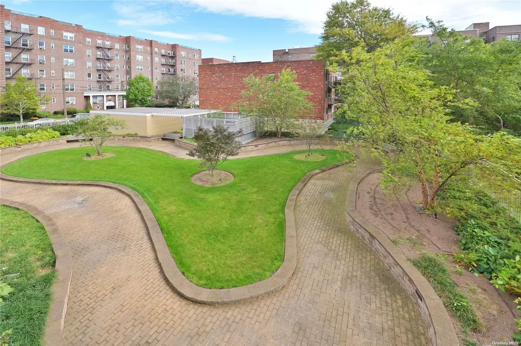 110-11 Queens Boulevard Forest Hills NY 11375