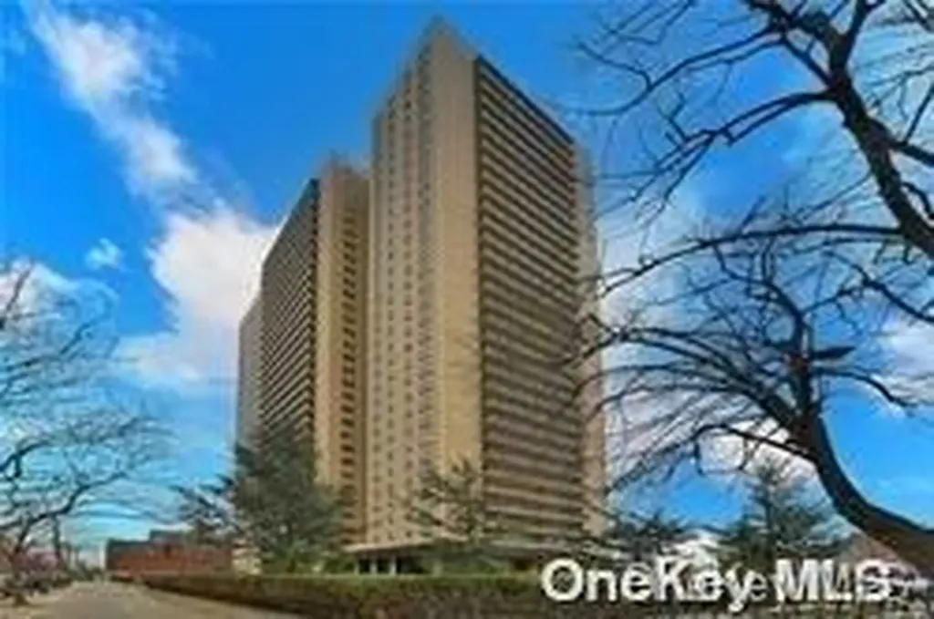 110-11 Queens Boulevard Forest Hills NY 11375