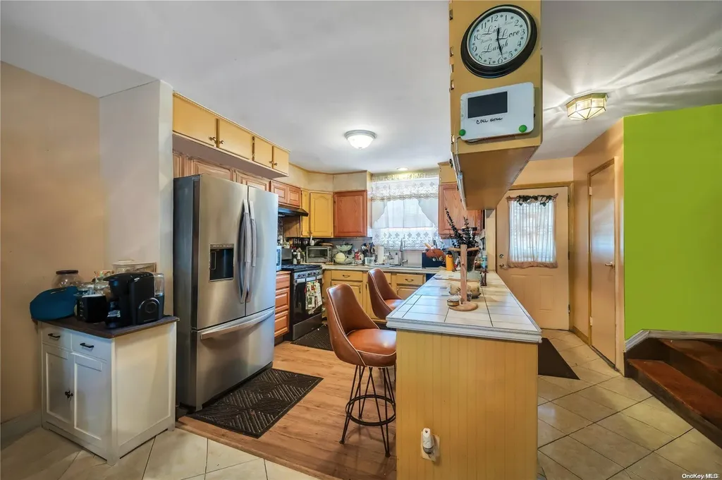 721 Autumn Avenue Brooklyn NY 11208