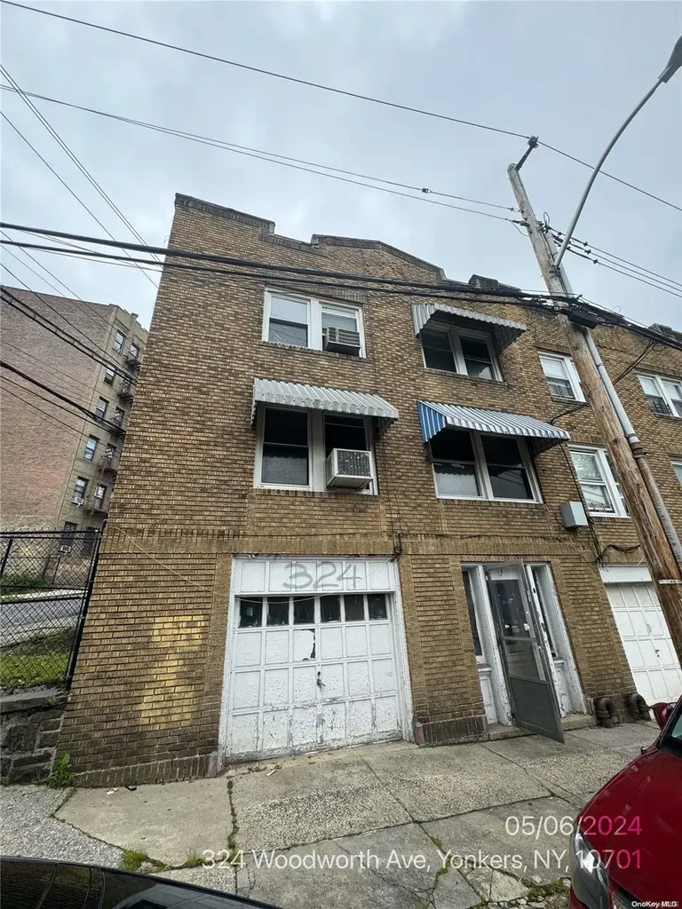 324 Woodworth Avenue Yonkers NY 10701