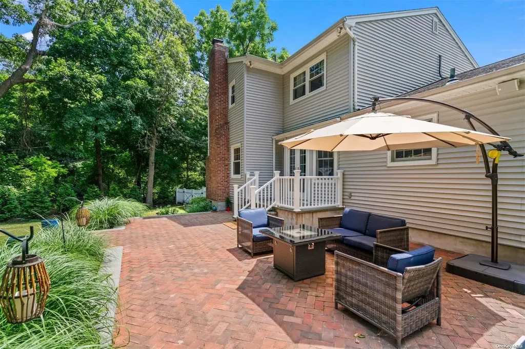2 East Neck Road Huntington NY 11743