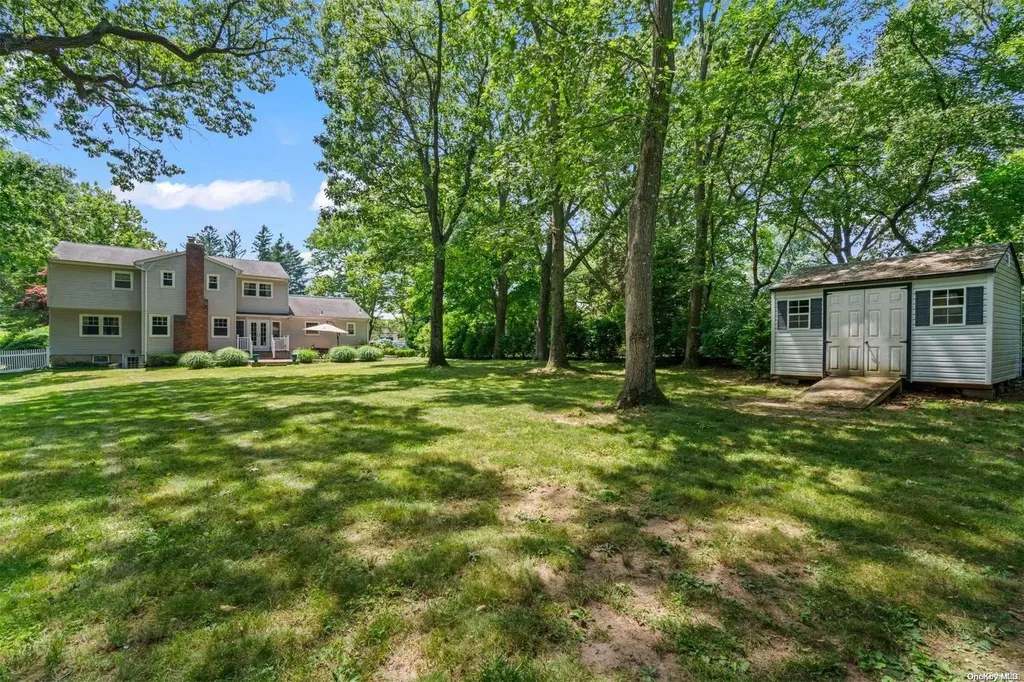 2 East Neck Road Huntington NY 11743