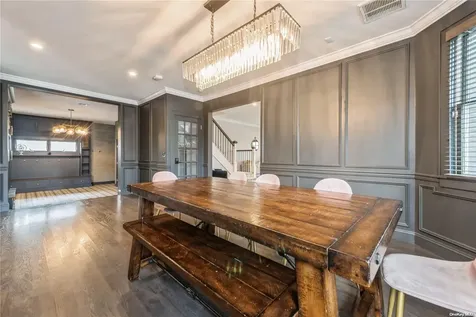325 Serena Road Hewlett NY 11557