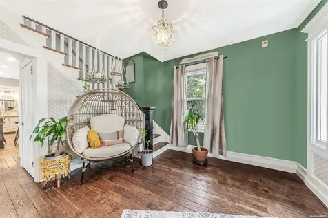15 Seitz Patchogue NY 11772