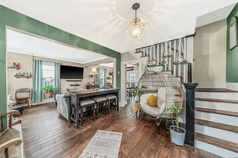 15 Seitz Patchogue NY 11772
