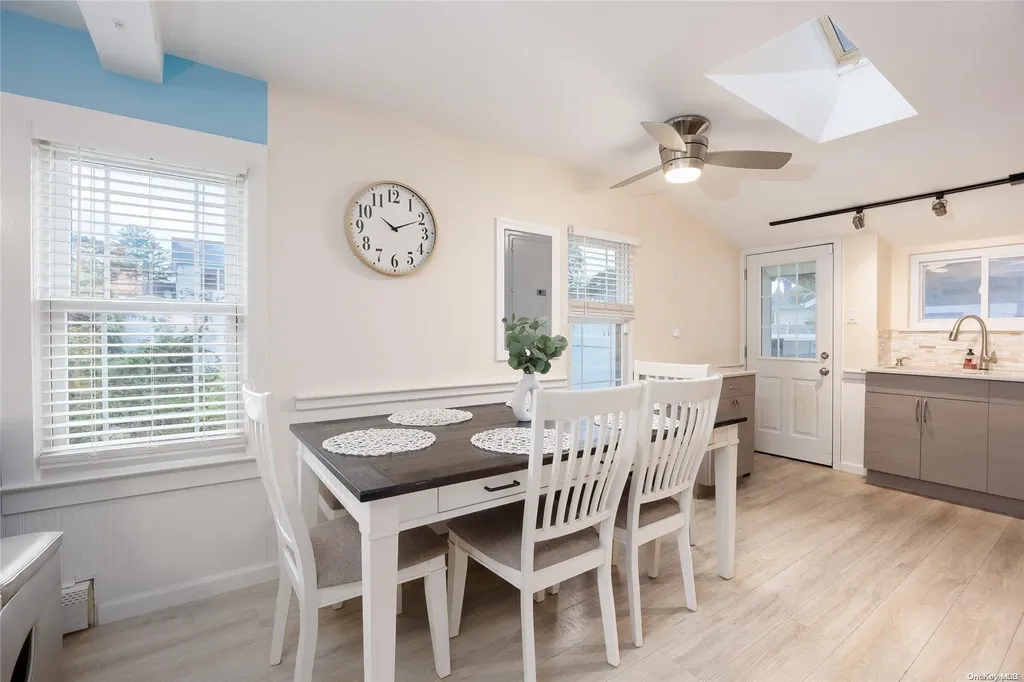 22 Cherokee Drive Bay Shore NY 11706