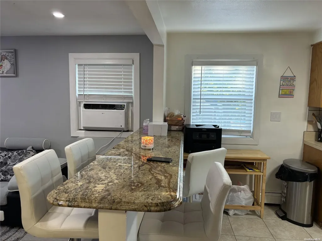 21 Linden Road Valley Stream NY 11580