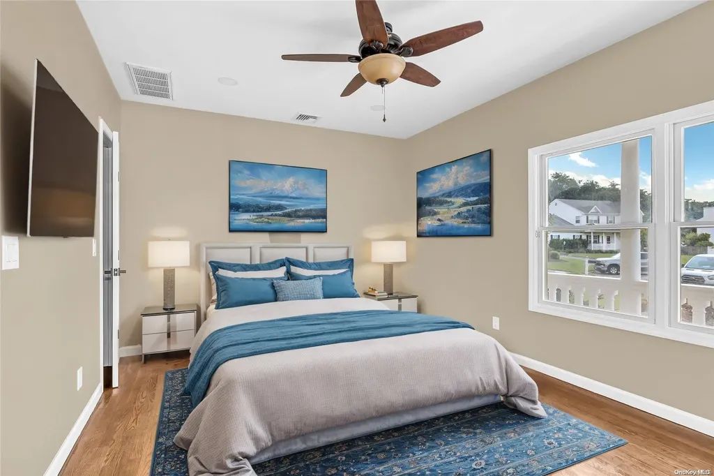 49 Windcrest Drive Manorville NY 11949