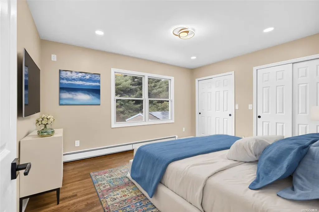 49 Windcrest Drive Manorville NY 11949