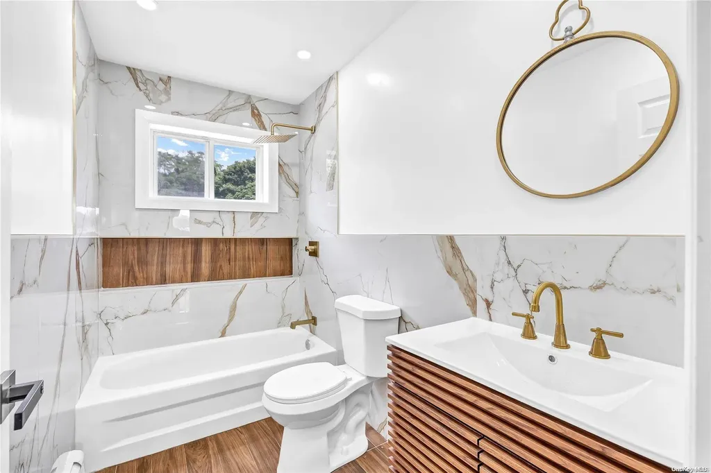 49 Windcrest Drive Manorville NY 11949