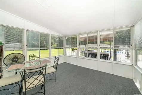 10 Chapman Boulevard East Moriches NY 11940