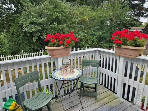 124 Village Circle W Manorville NY 11949