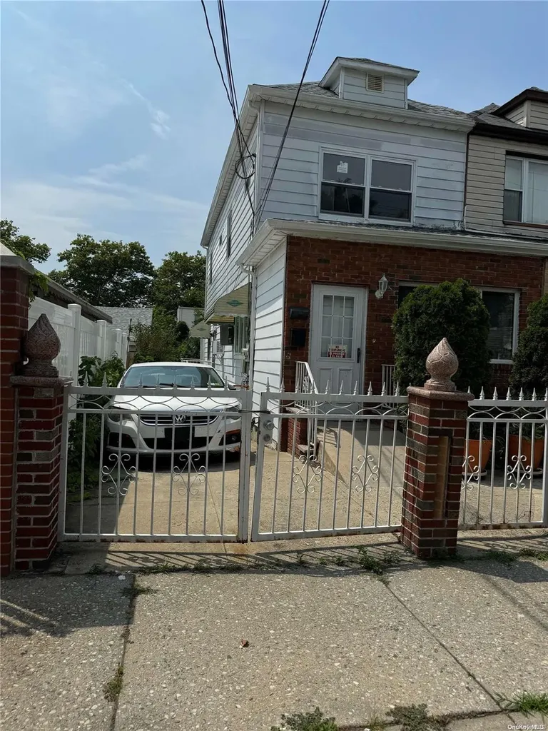 1276 E 59th Street Brooklyn NY 11234