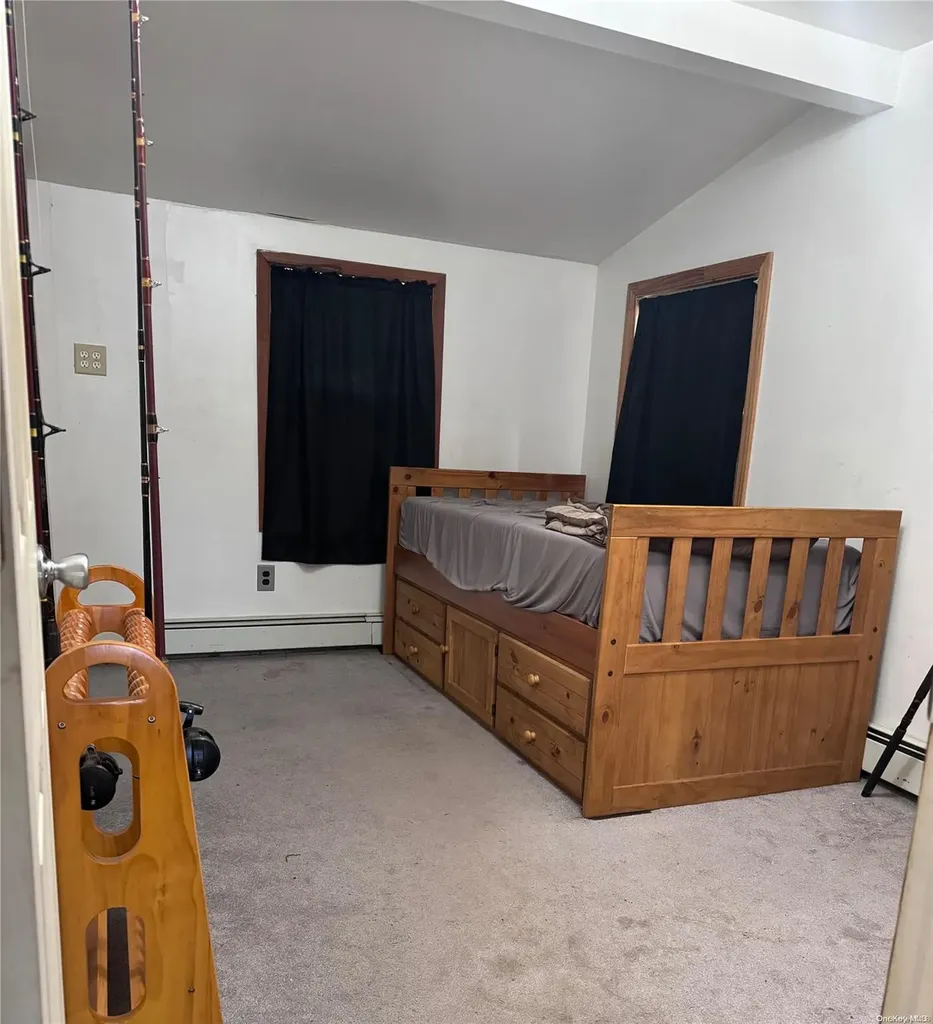 16 Mills Path Ronkonkoma NY 11779