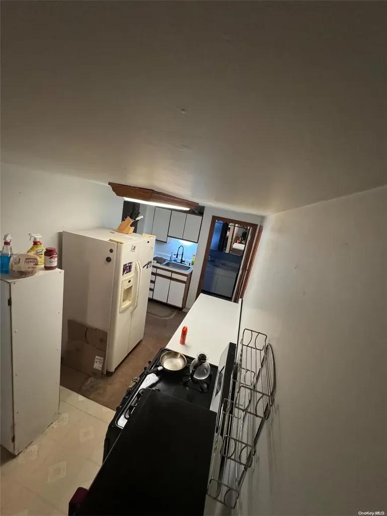 16 Mills Path Ronkonkoma NY 11779