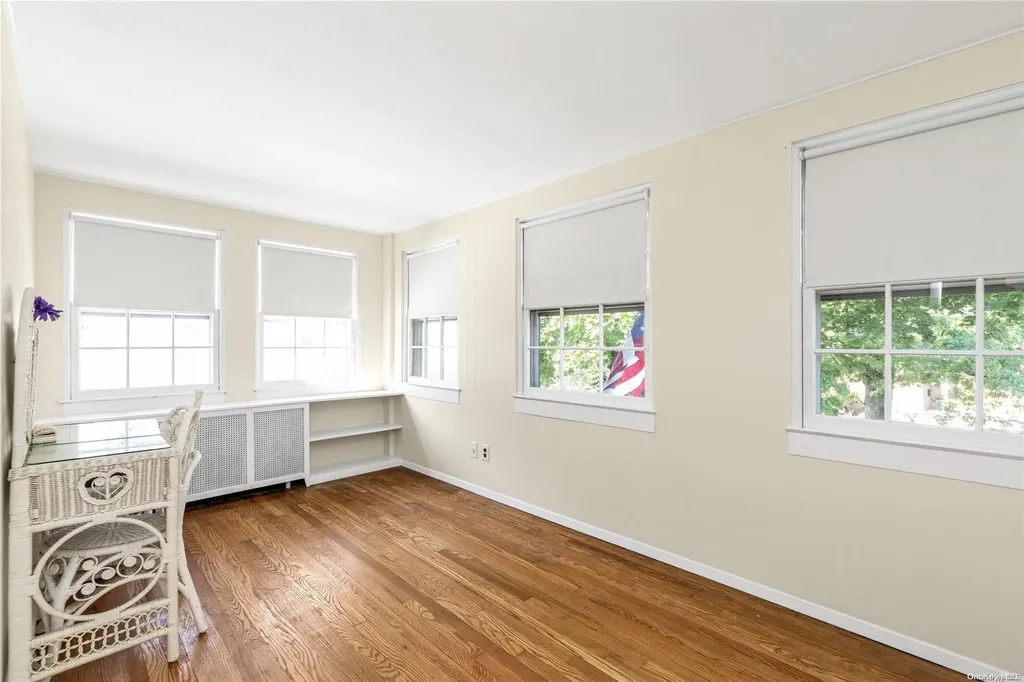 228 Earle Avenue Lynbrook NY 11563