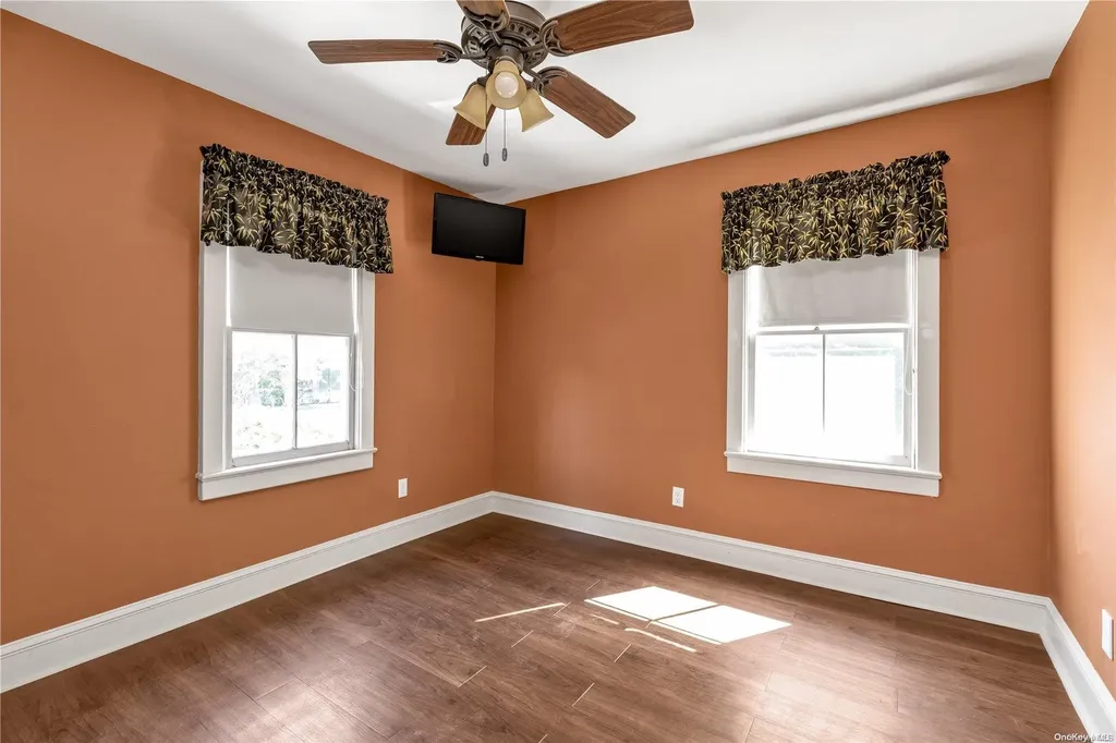 228 Earle Avenue Lynbrook NY 11563