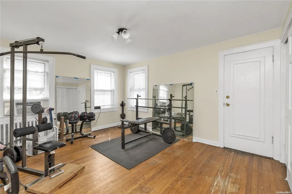 228 Earle Avenue Lynbrook NY 11563